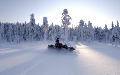 Snowmobile Voyager Finland